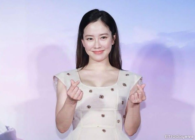 Recent activity shot of Song Jihyo