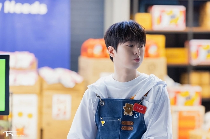 Foto kegiatan terbaru dari Lee Chanwon