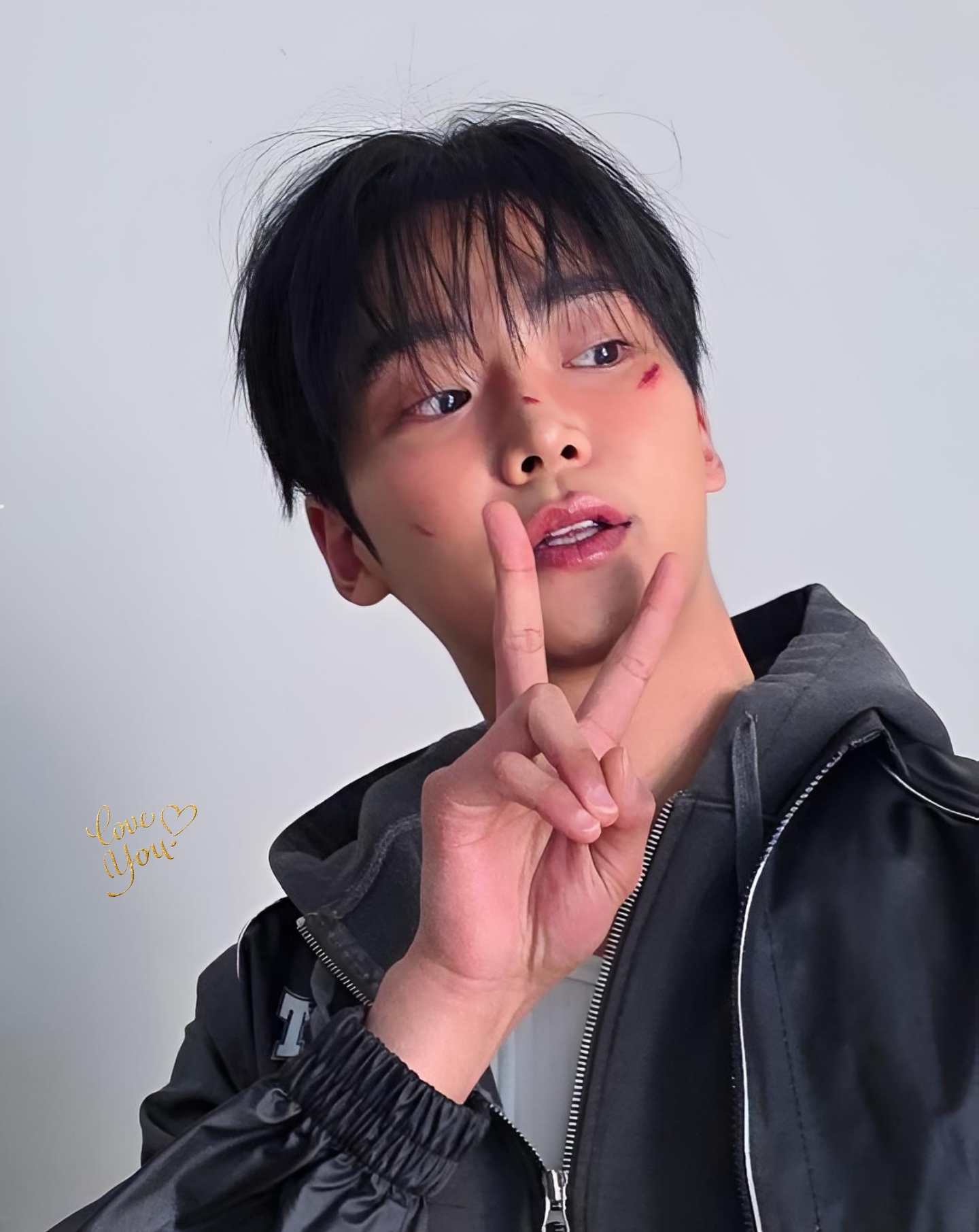 Cuplikan di balik layar dari Rowoon