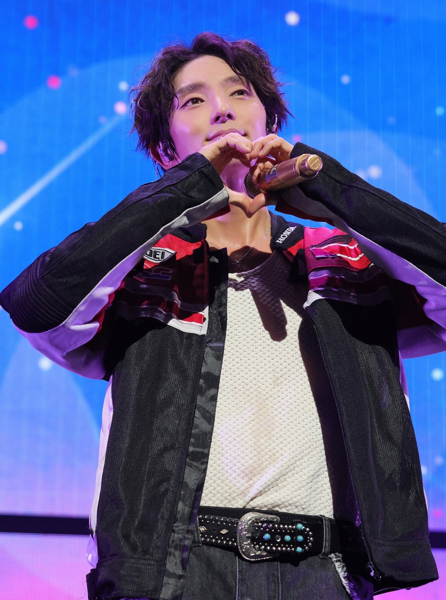 A moment captured by a fan of Lee Joongi