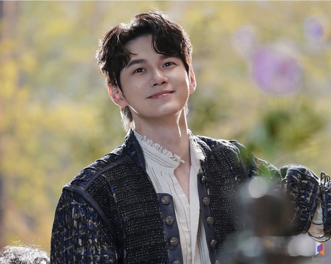 A moment captured by a fan of Ong Seongwu