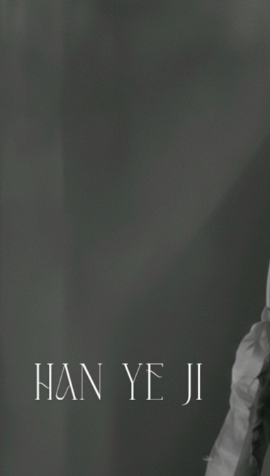 Behind-the-scenes cut of Han Yeji