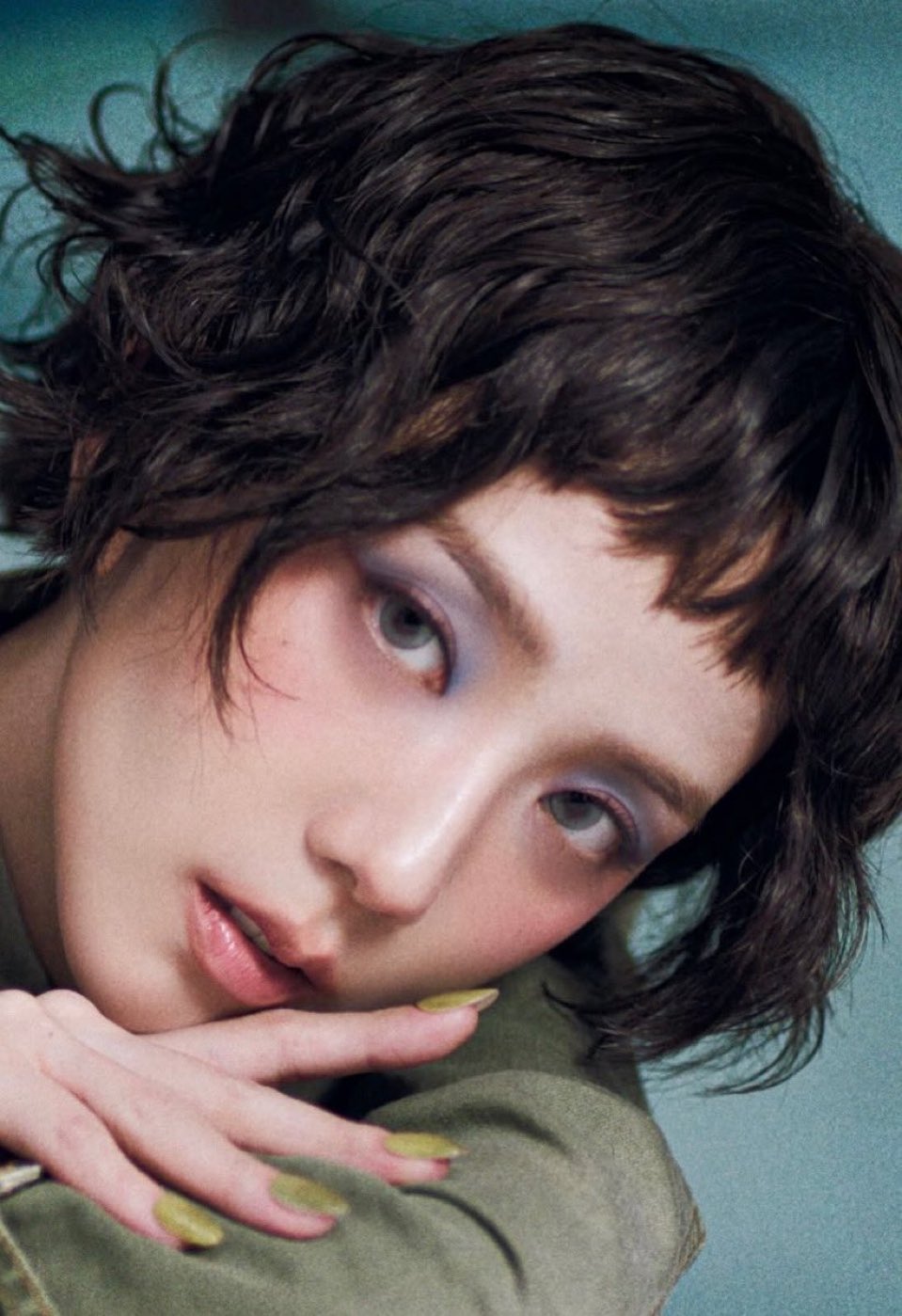 Behind-the-scenes cut of Jisoo (1995)