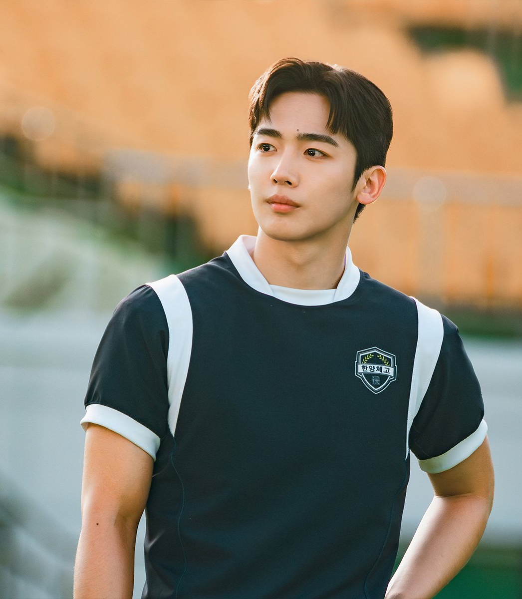 Behind-the-scenes cut of Kim Yohan