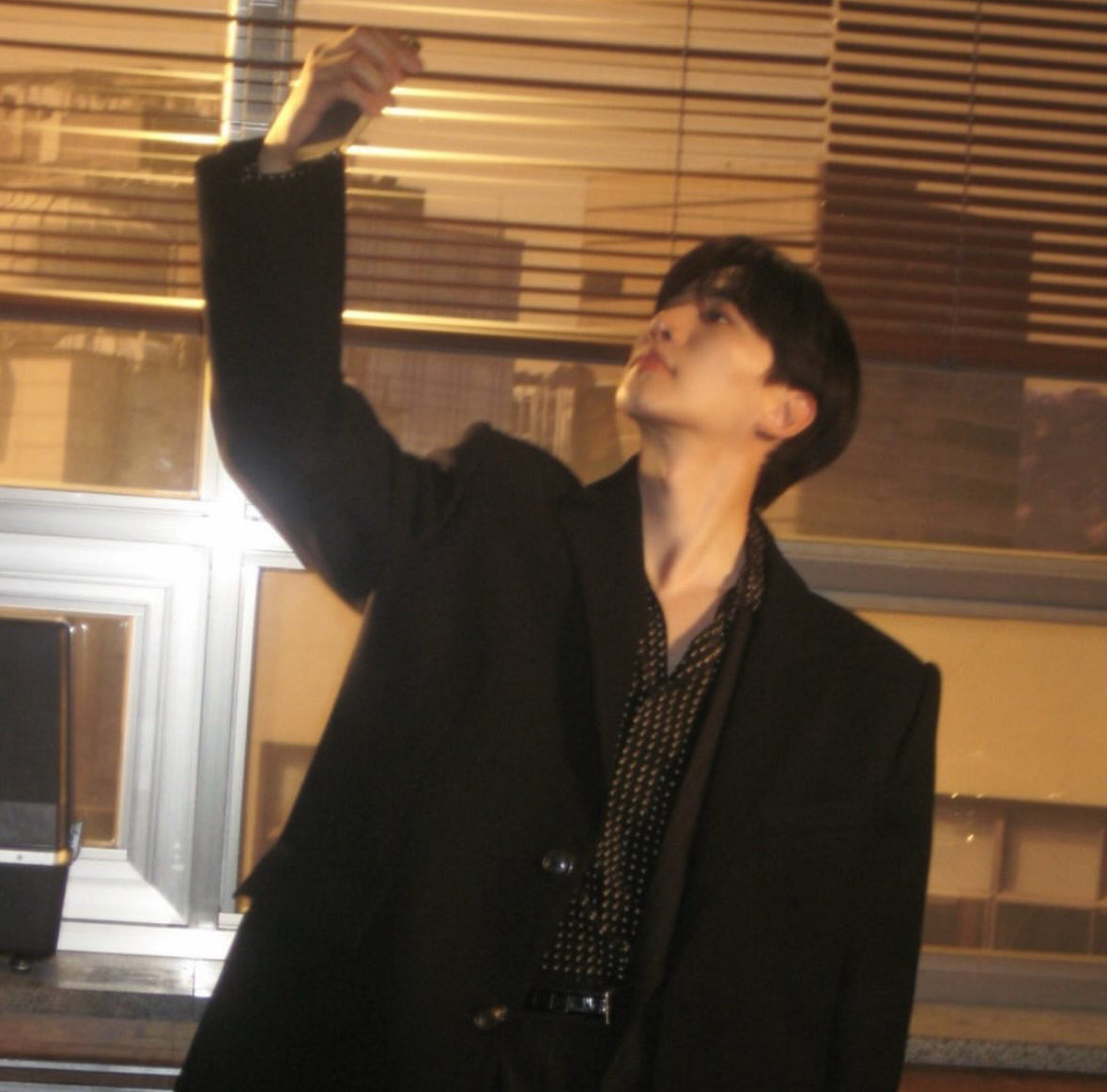 イ・ジュノの最近の活動ショット