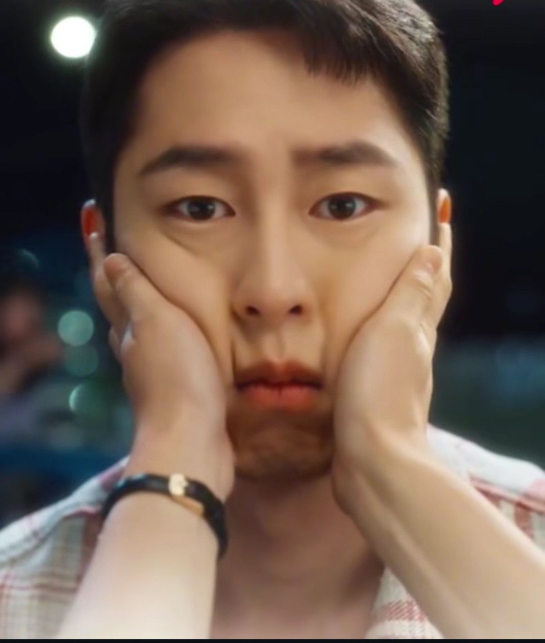 A moment captured by a fan of Lee Jaewook