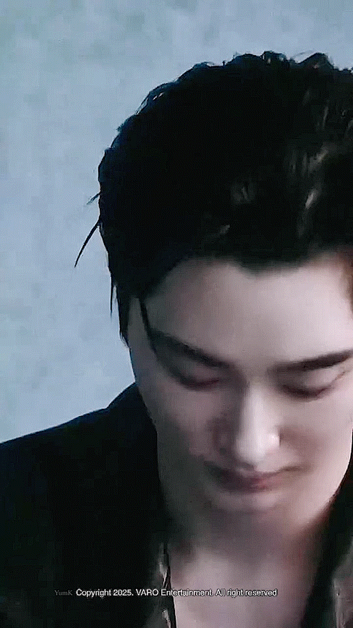 A moment captured by a fan of Byeon Wooseok