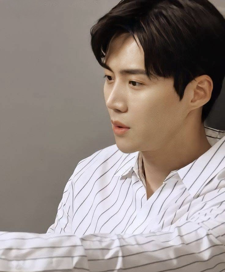 Behind-the-scenes cut of Kim Seonho