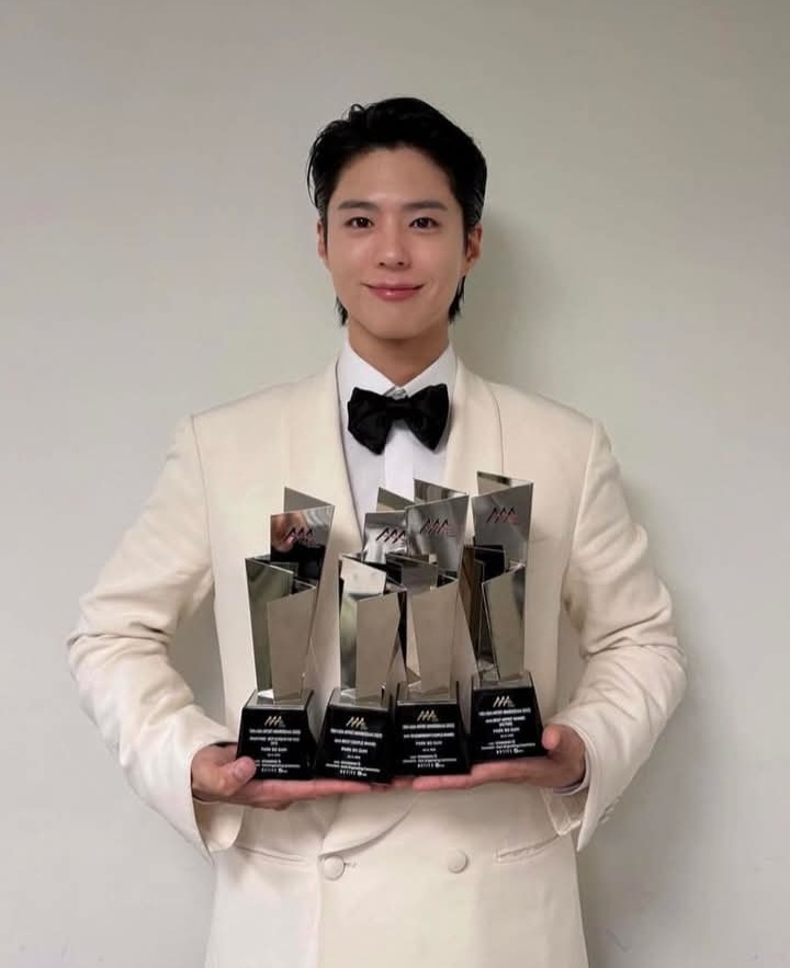 Latest photo of Park Bogum