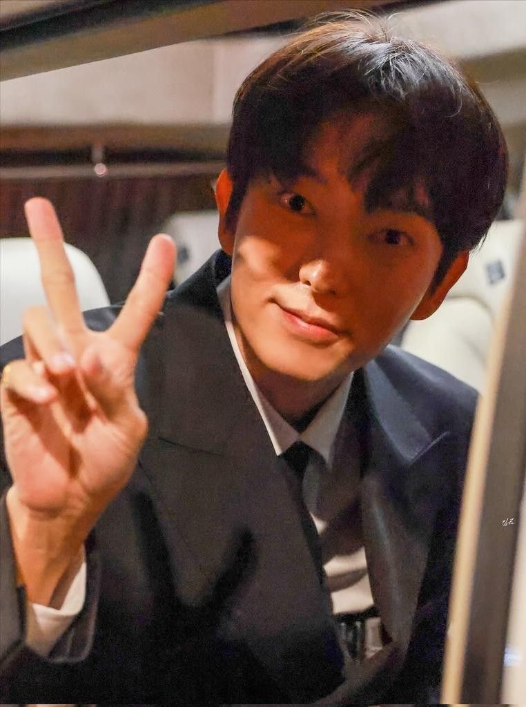 Latest photo of Lee Joongi