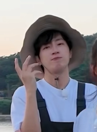 Recent activity shot of Lee Sangyeob