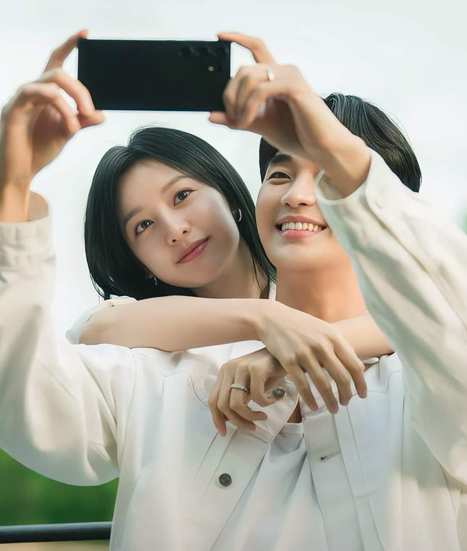 Recent activity shot of Kim Jiwon