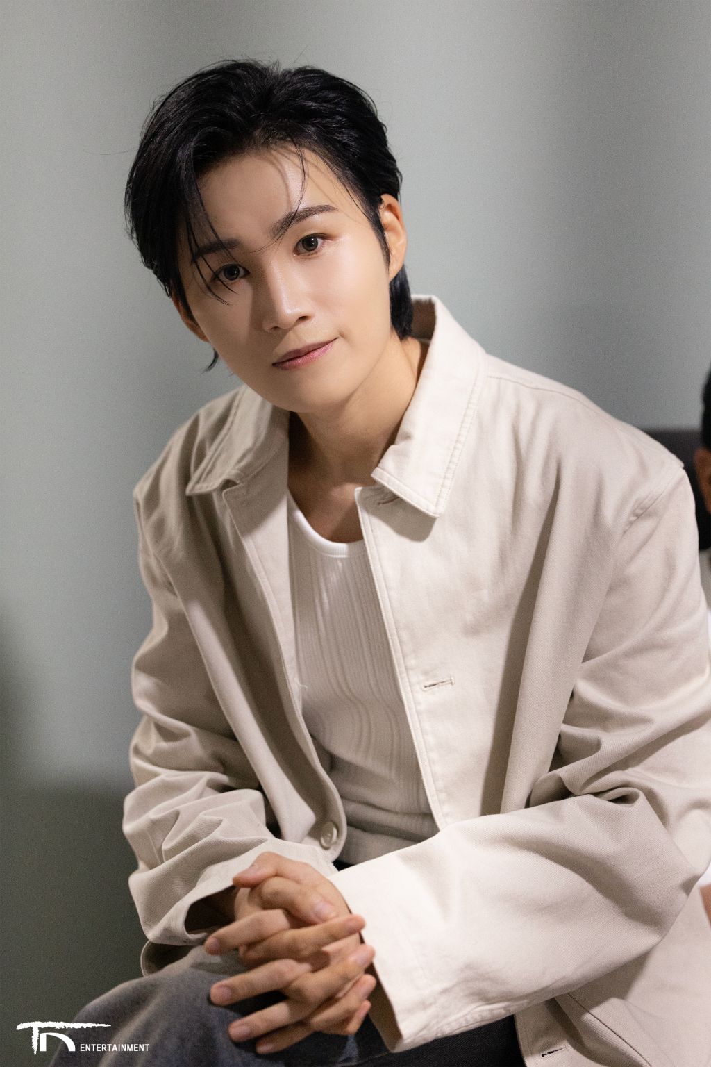 김희재의 비하인드 컷