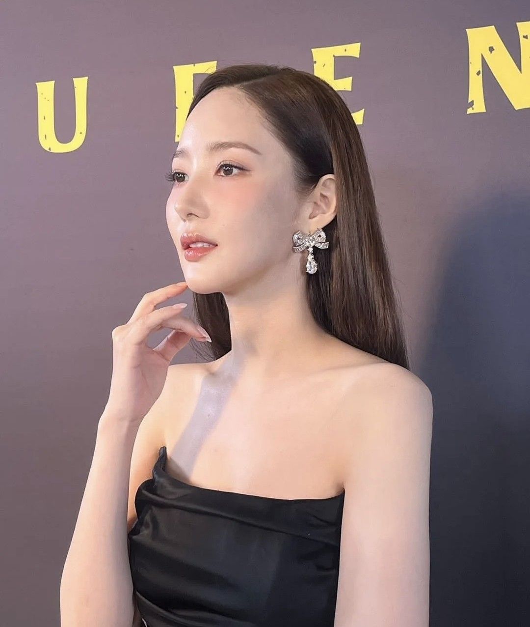 A moment captured by a fan of Park Minyoung