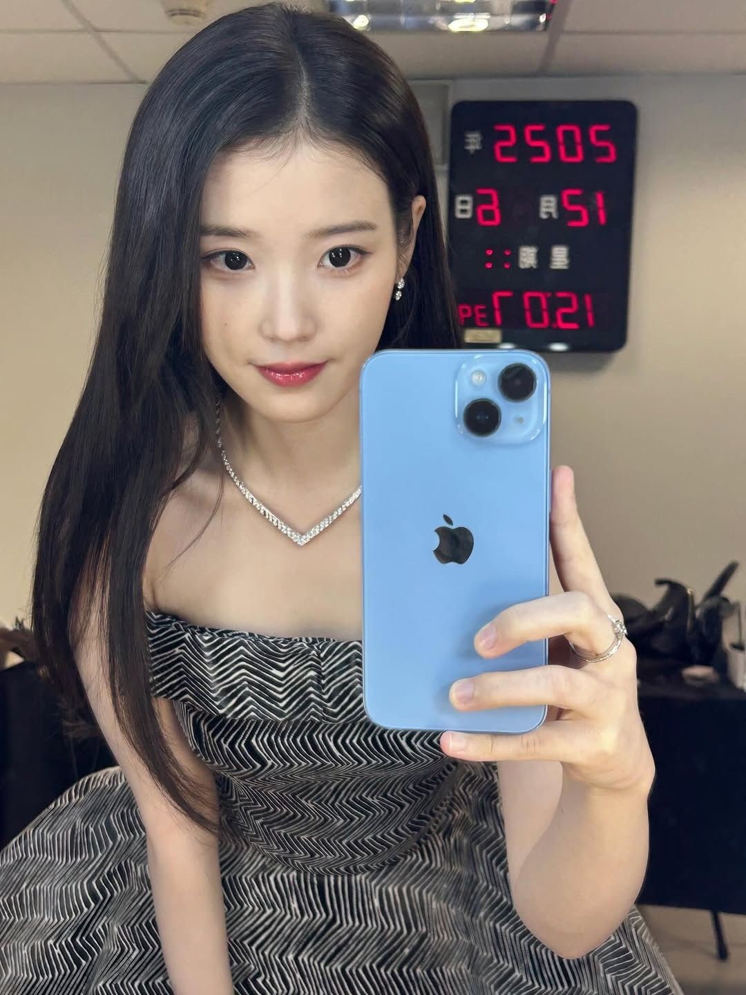 Recent activity shot of IU