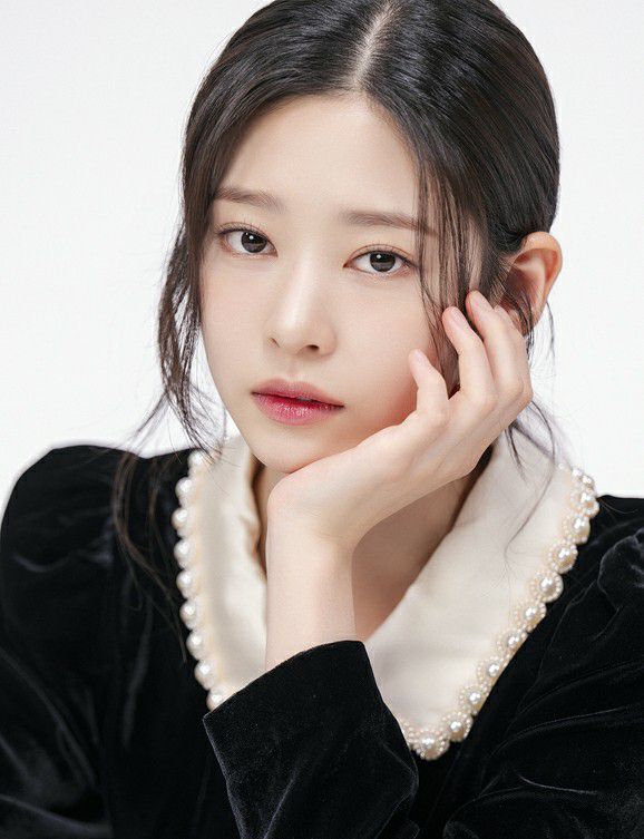 Latest photo of Kim Minju