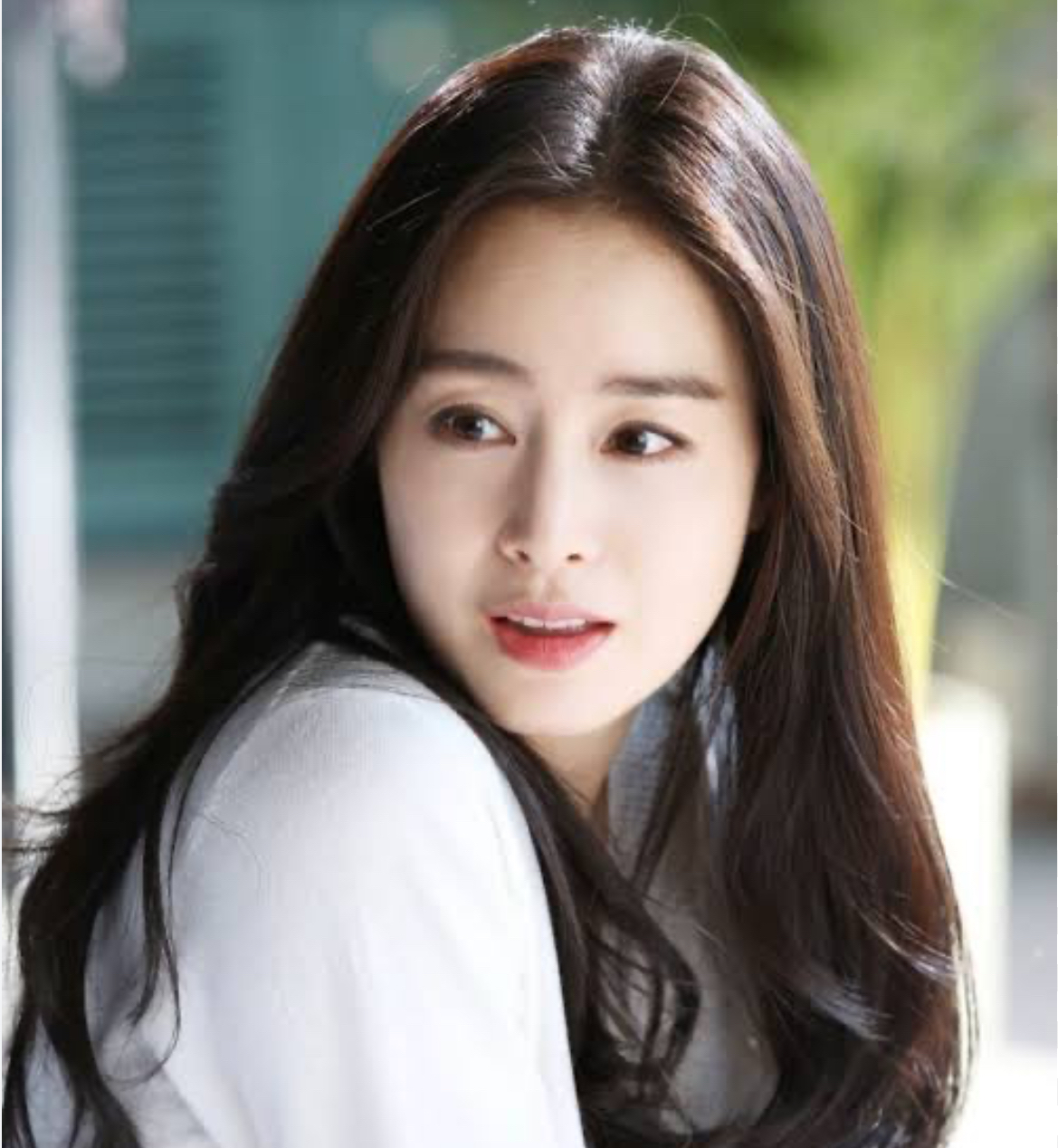 Recent activity shot of Kim Taehee