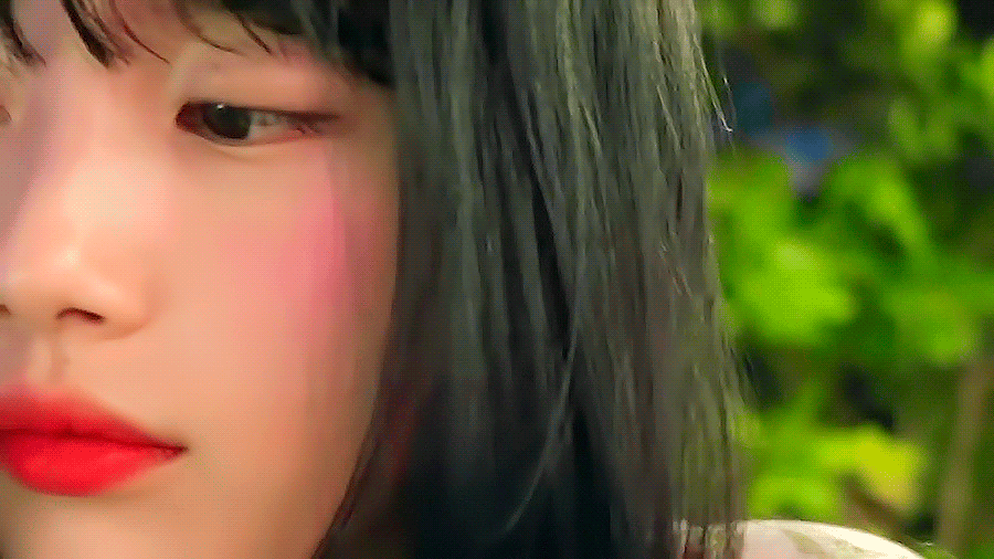 裴秀智的最新照片