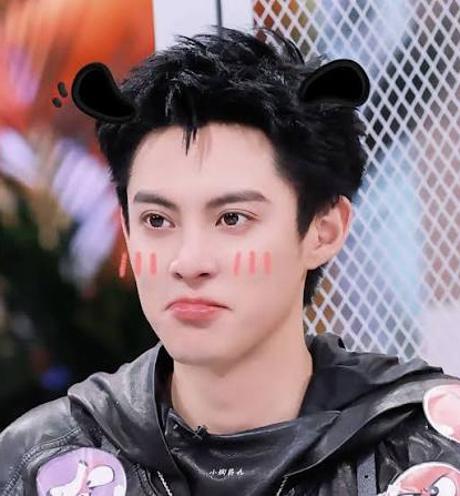 Behind-the-scenes cut of Dylan Wang