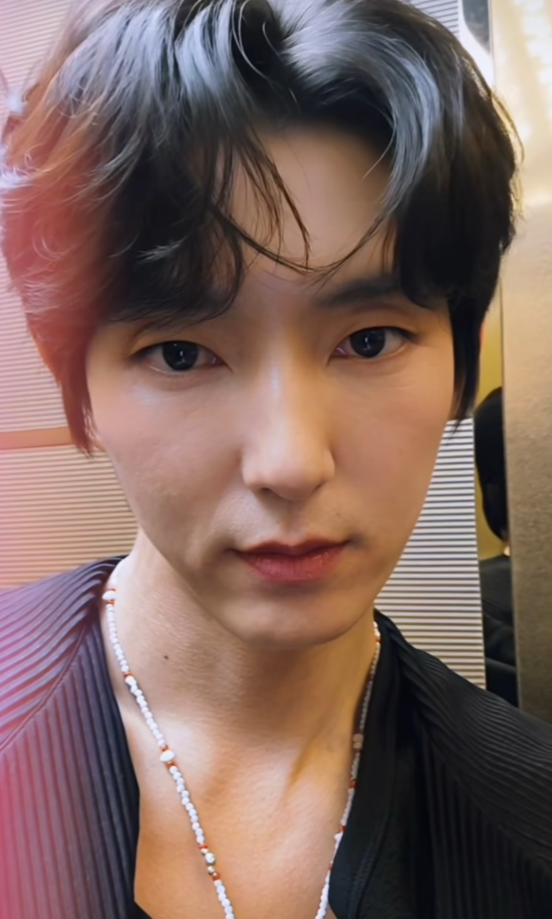 Behind-the-scenes cut of Lee Joongi