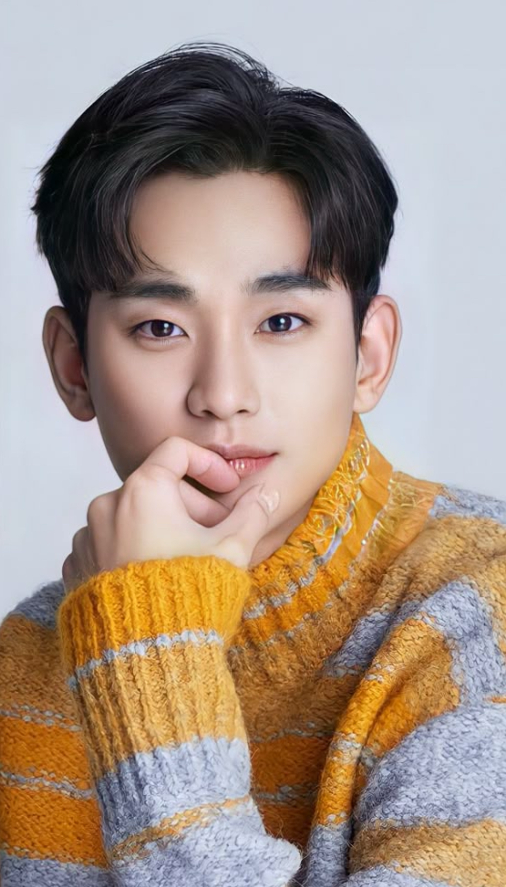 Recent activity shot of Kim Soohyun