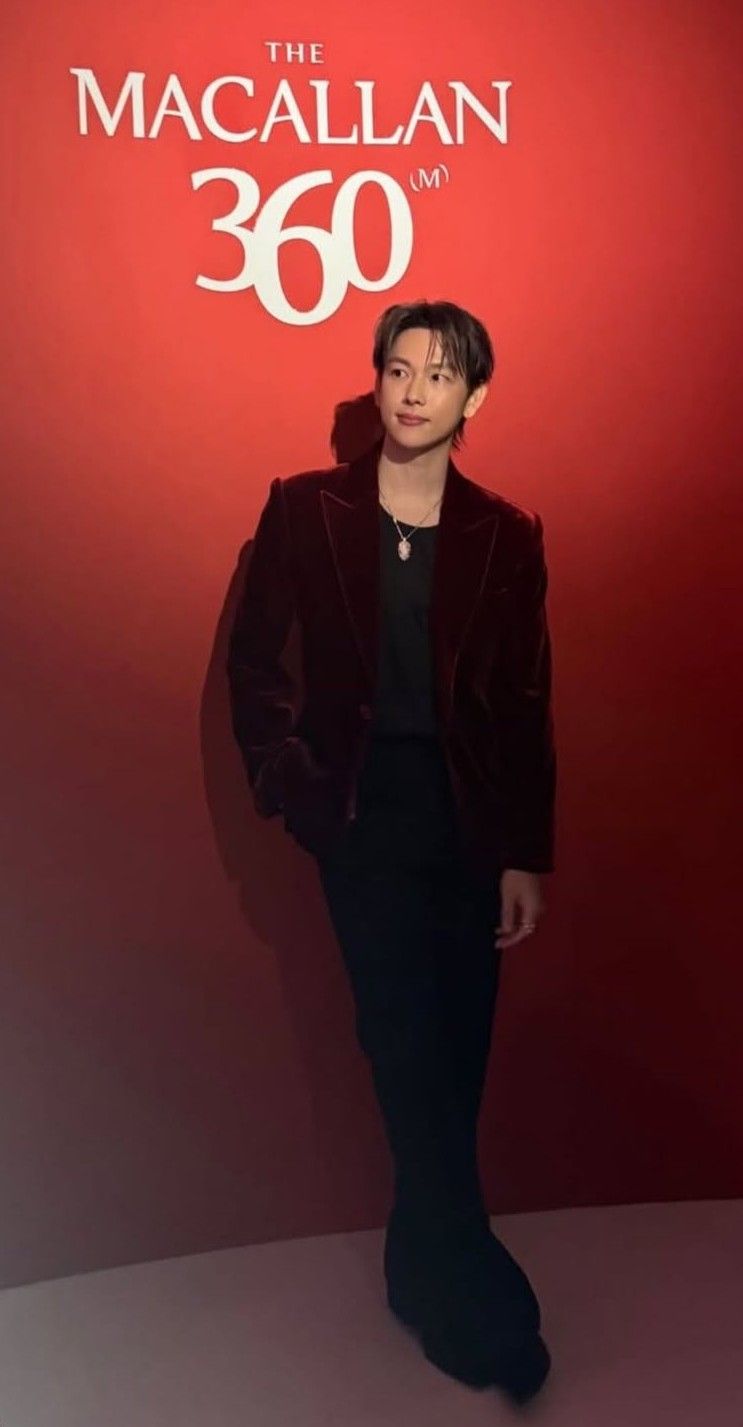 Behind-the-scenes cut of Yim Siwan