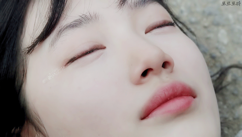 Latest photo of Bae Suzy