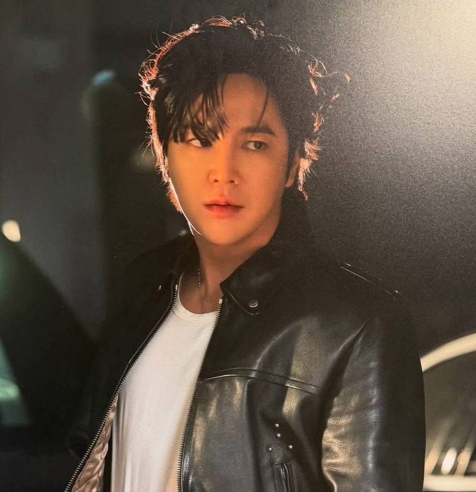 Behind-the-scenes cut of Jang Geunsuk