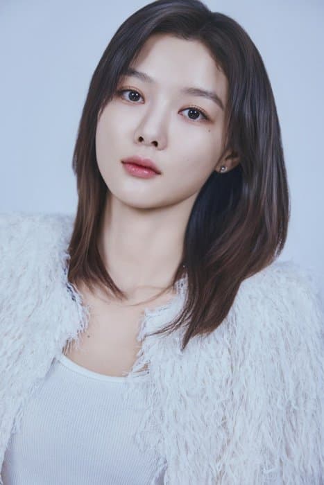 Latest photo of Kim Youjung