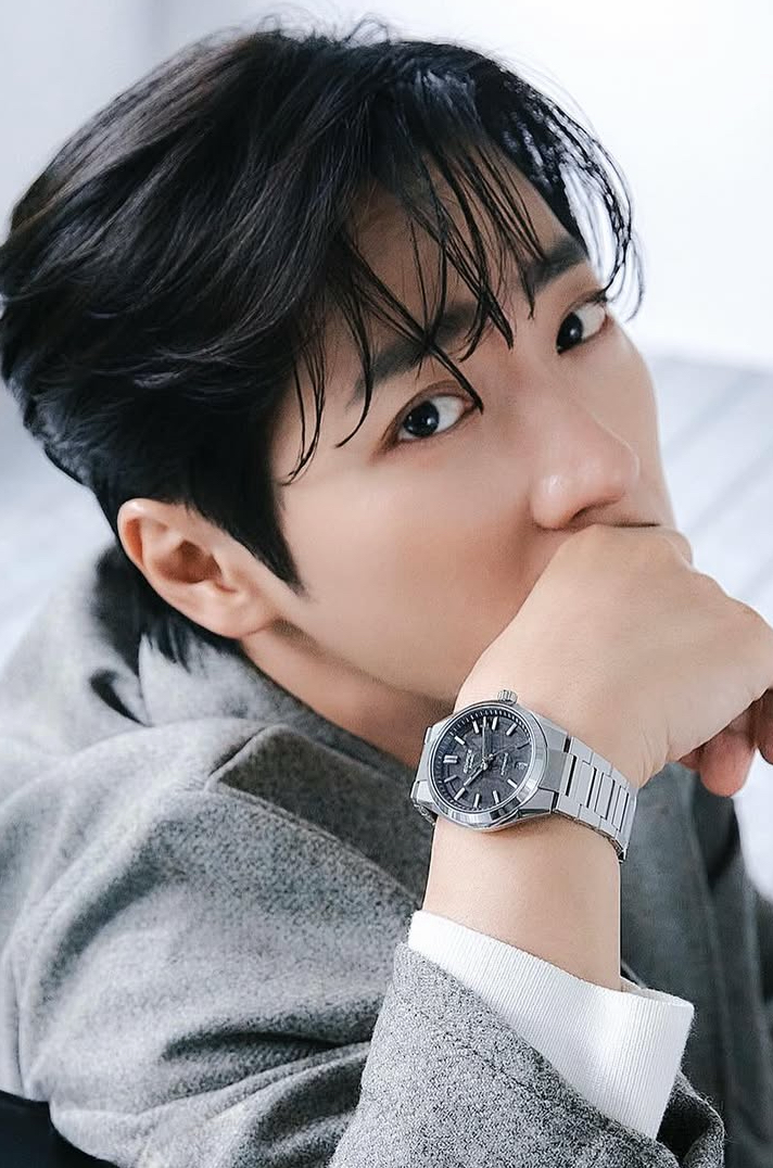 Recent activity shot of Lee Sangyeob