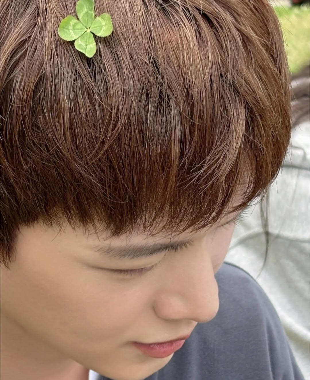 Behind-the-scenes cut of Yook Sungjae