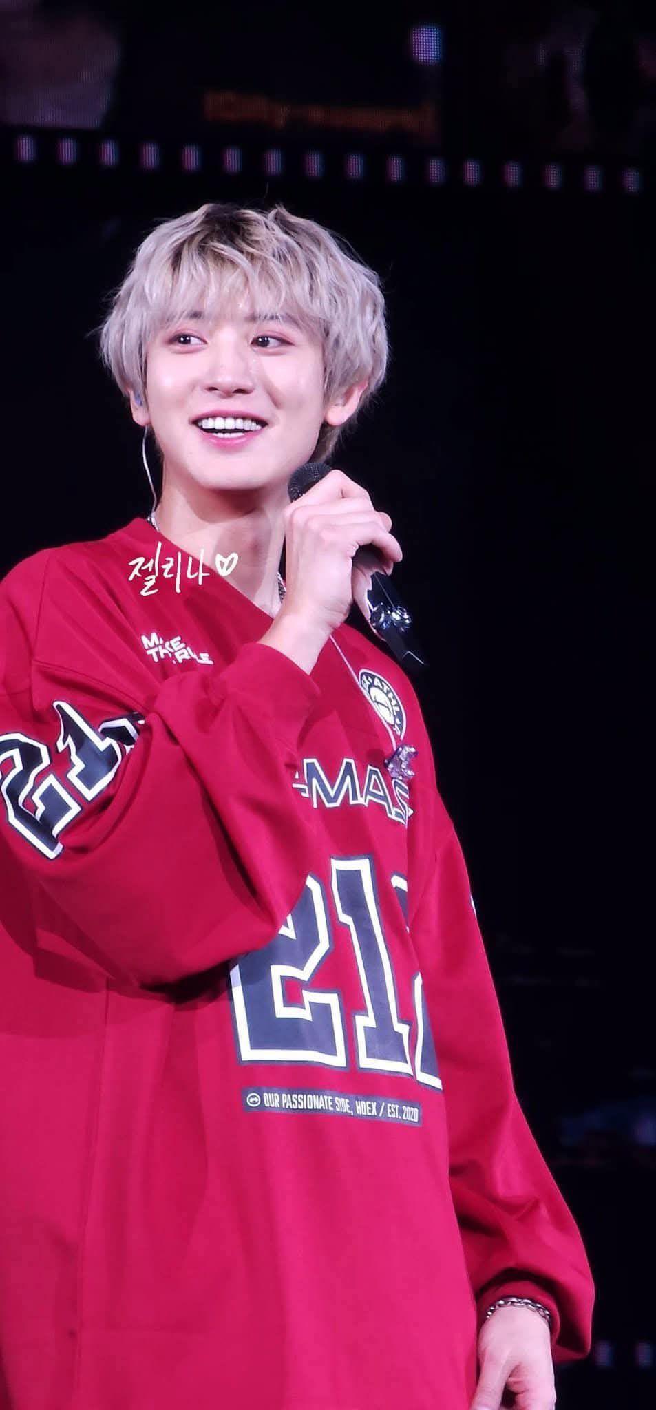 Chanyeol background image recommended by Choeaedol Celeb fandom