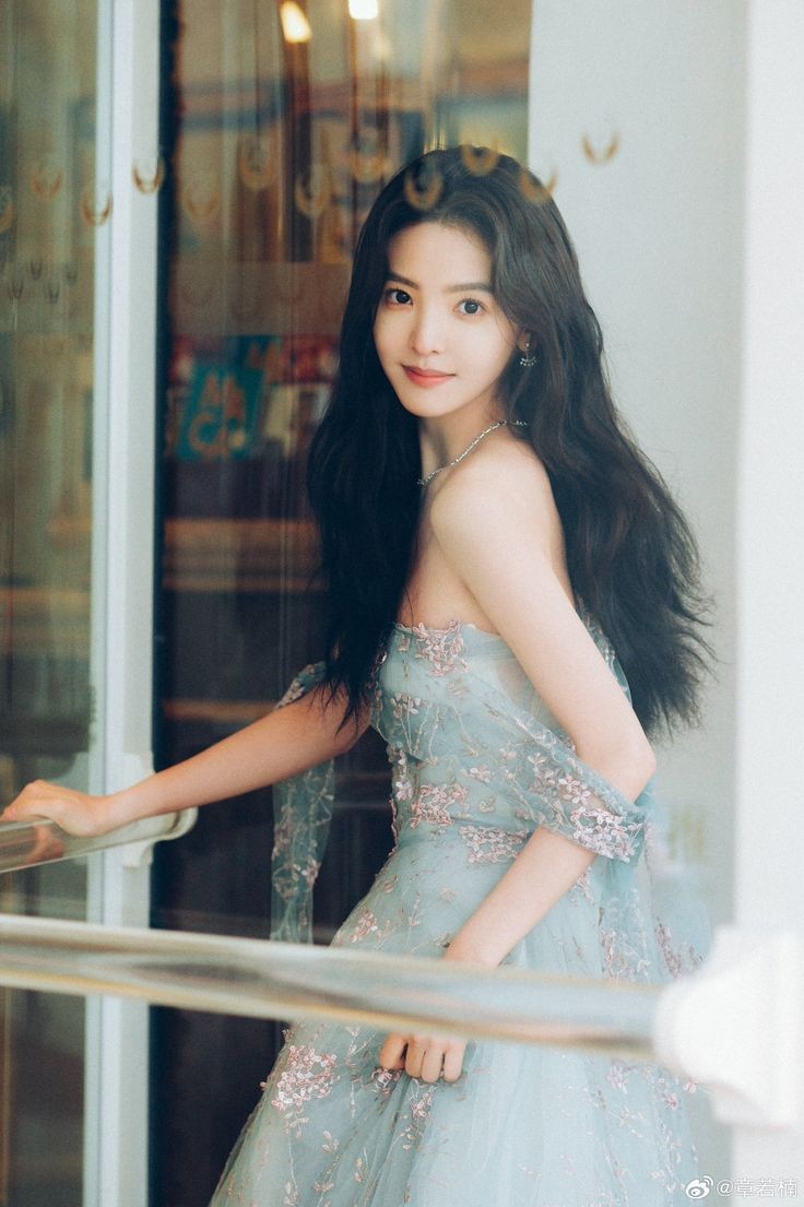 A moment captured by a fan of Zhang Ruonan