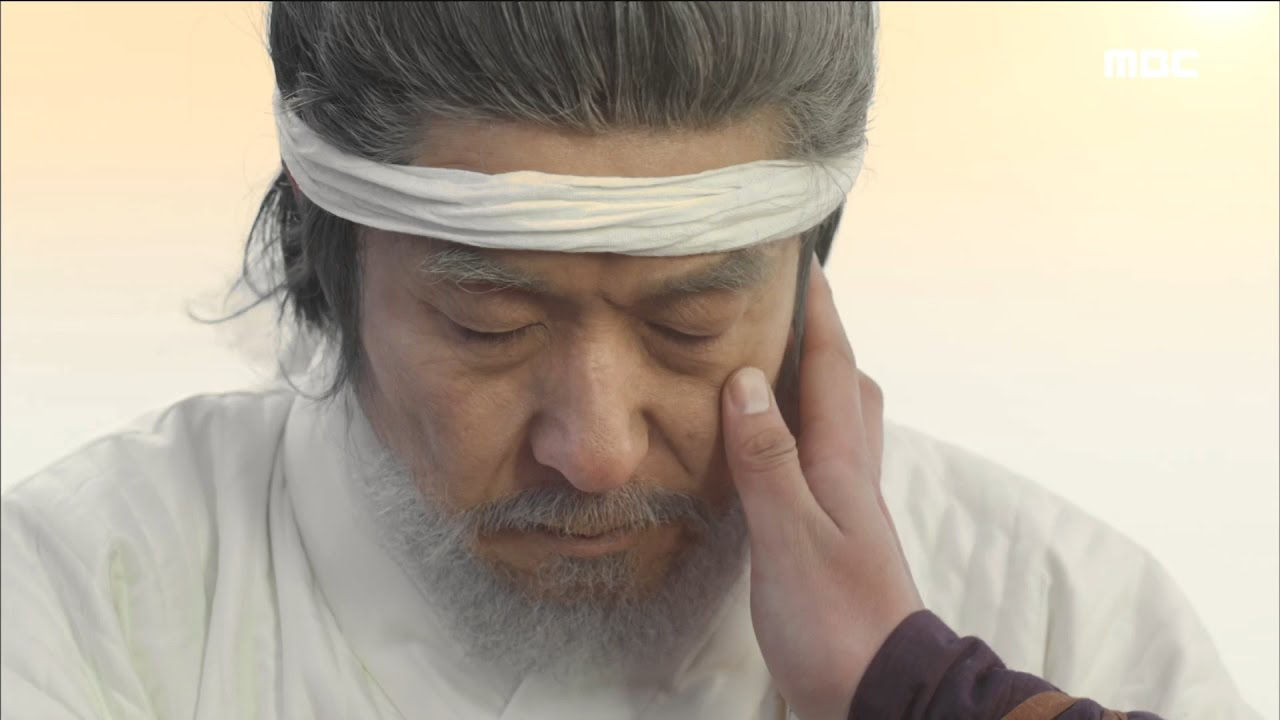 Latest photo of Yoon Kyunsang