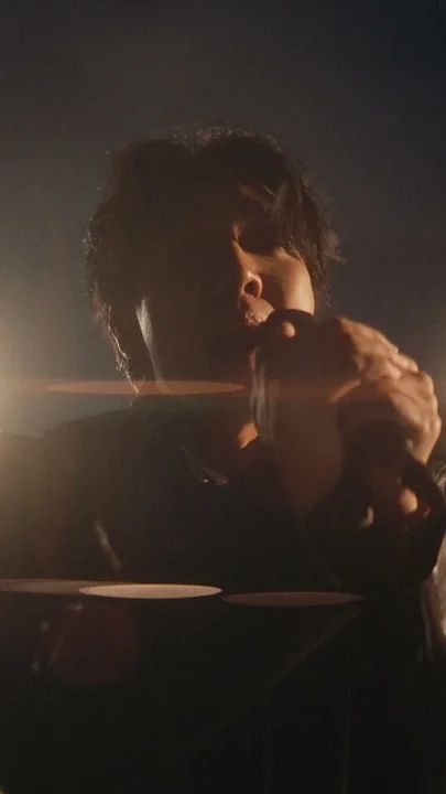 Cuplikan di balik layar dari Lee Seunggi