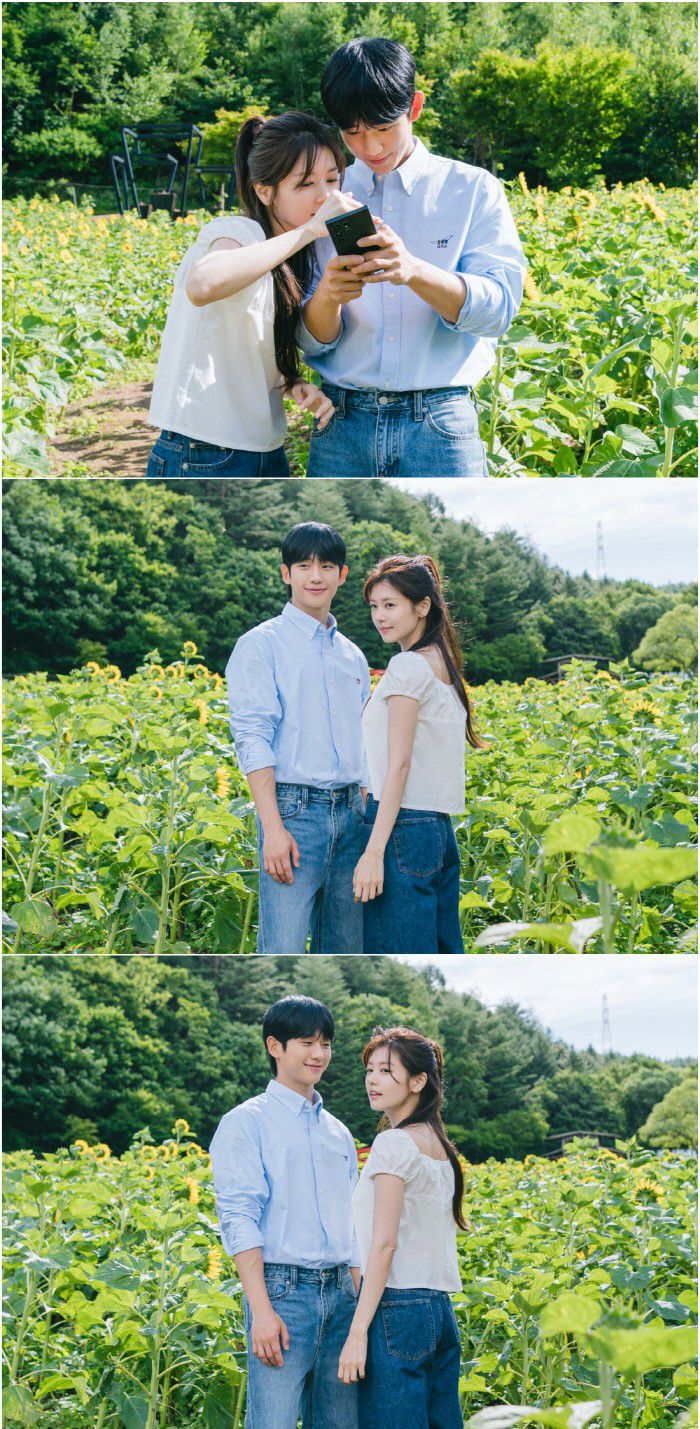 Representative background image loved by Jung Somin fandom
