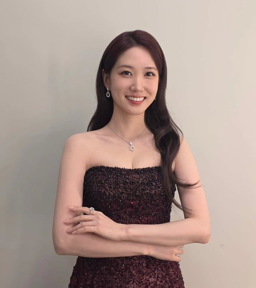 Latest photo of Park Eunbin