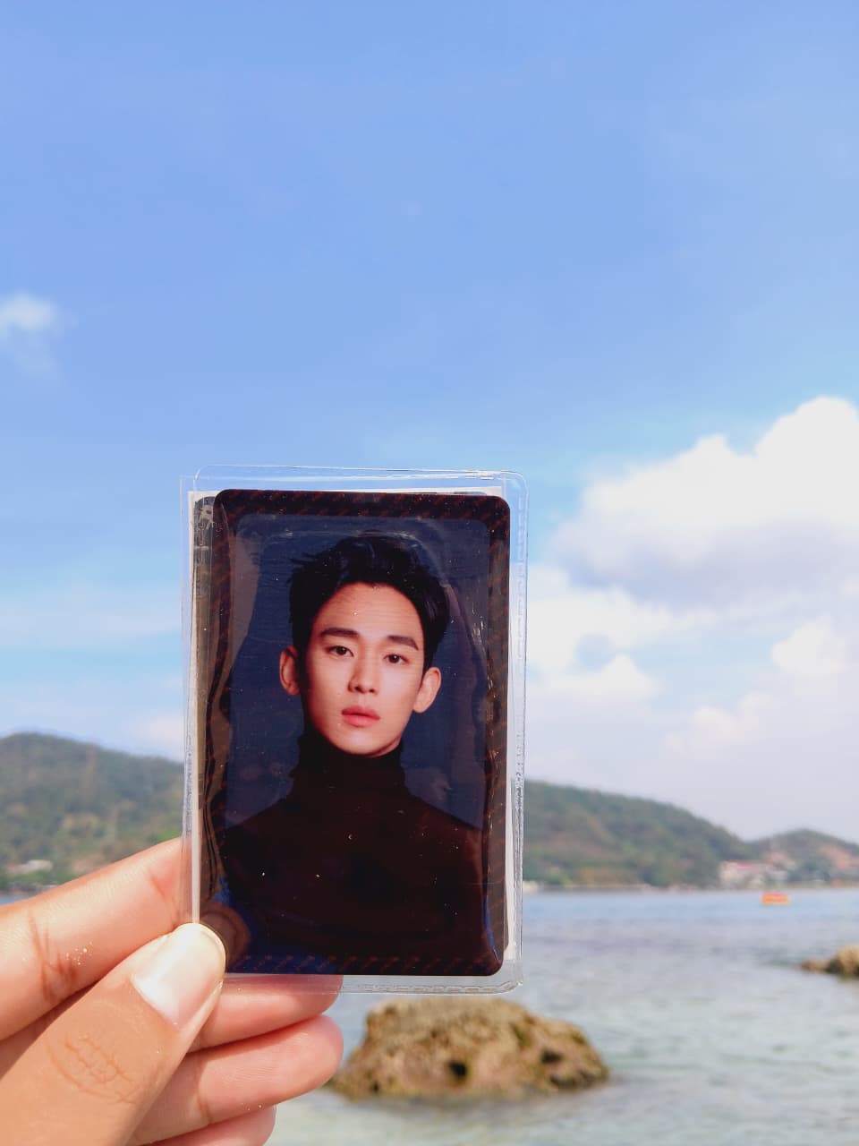 Recent activity shot of Kim Soohyun