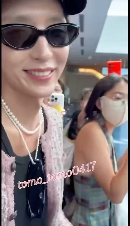A moment captured by a fan of Lee Joongi