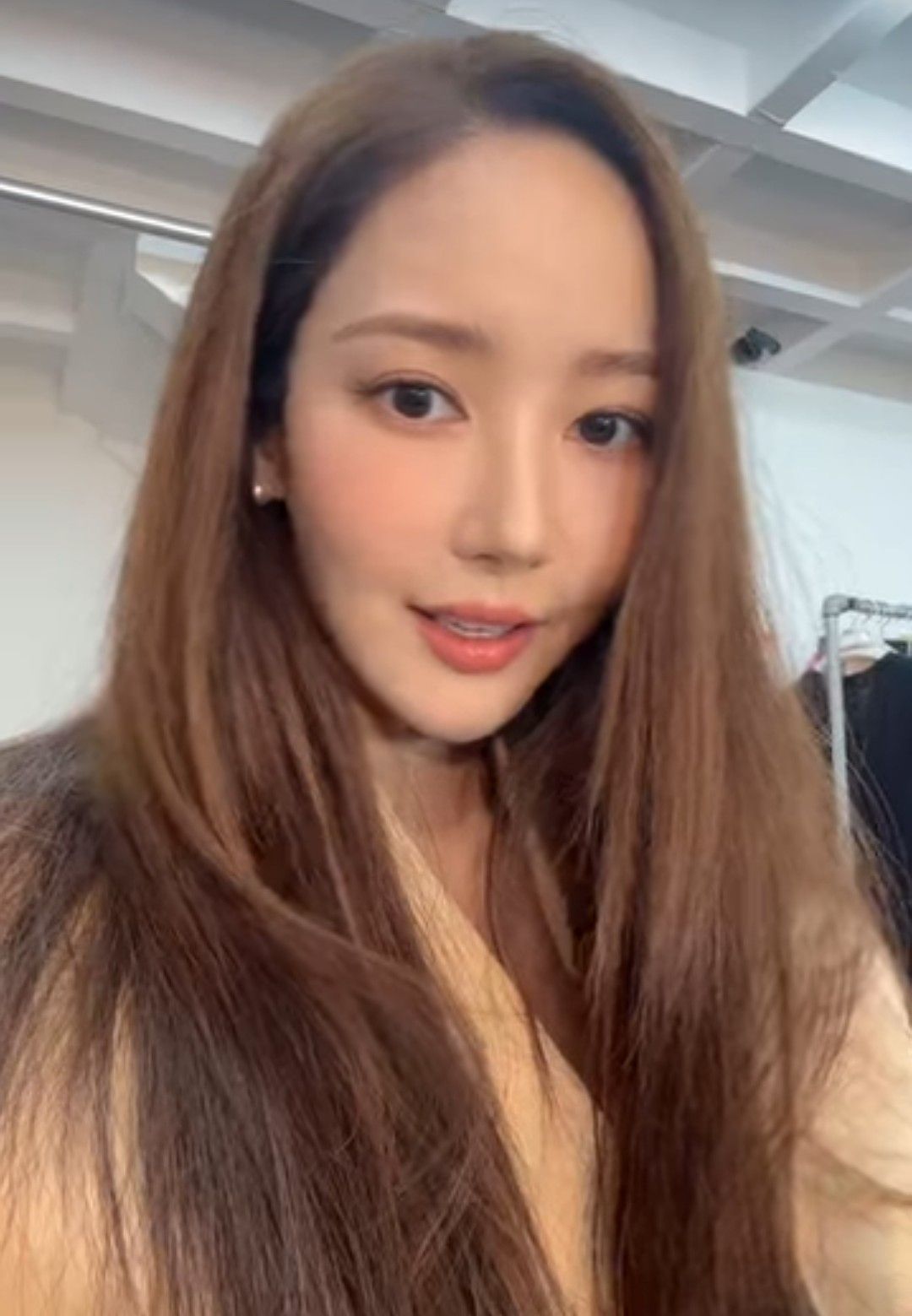 Recent activity shot of Park Minyoung