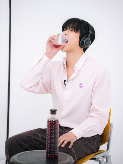 A moment captured by a fan of Rowoon