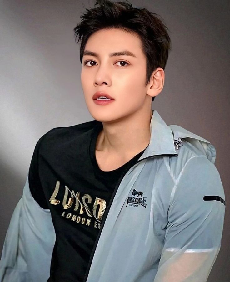 Latest photo of Ji Changwook