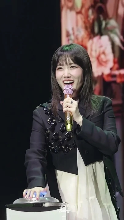 Latest photo of Park Eunbin