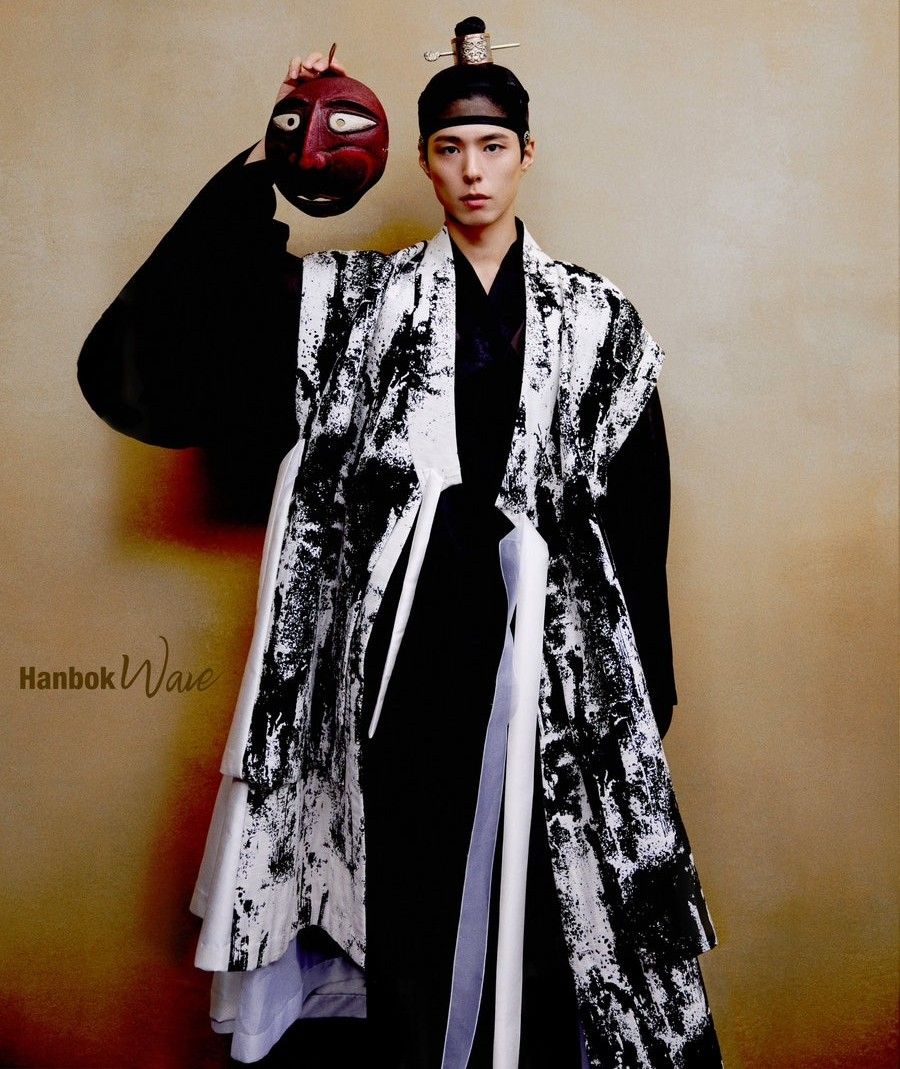 Latest photo of Park Bogum