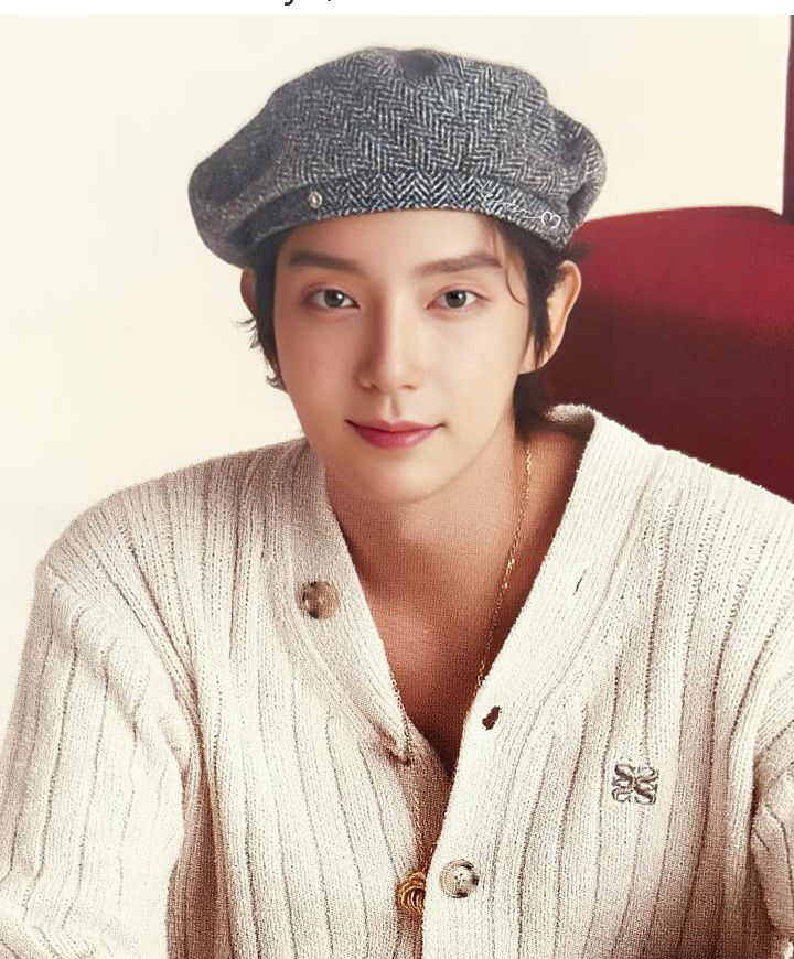 A moment captured by a fan of Lee Joongi