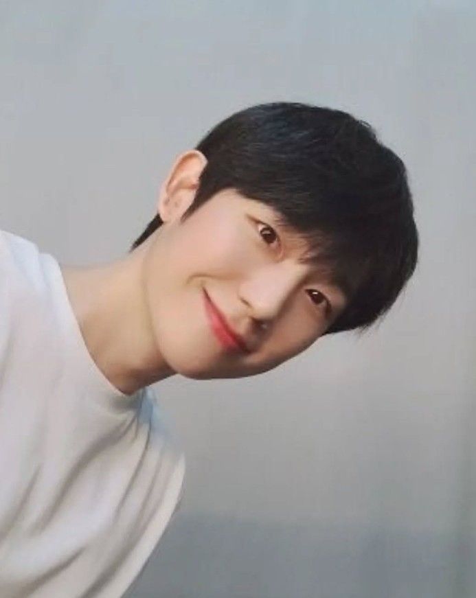 Foto terbaru dari Jung Haein
