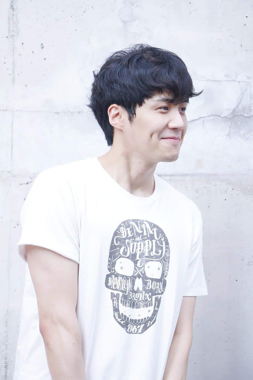 金宣虎的最新照片