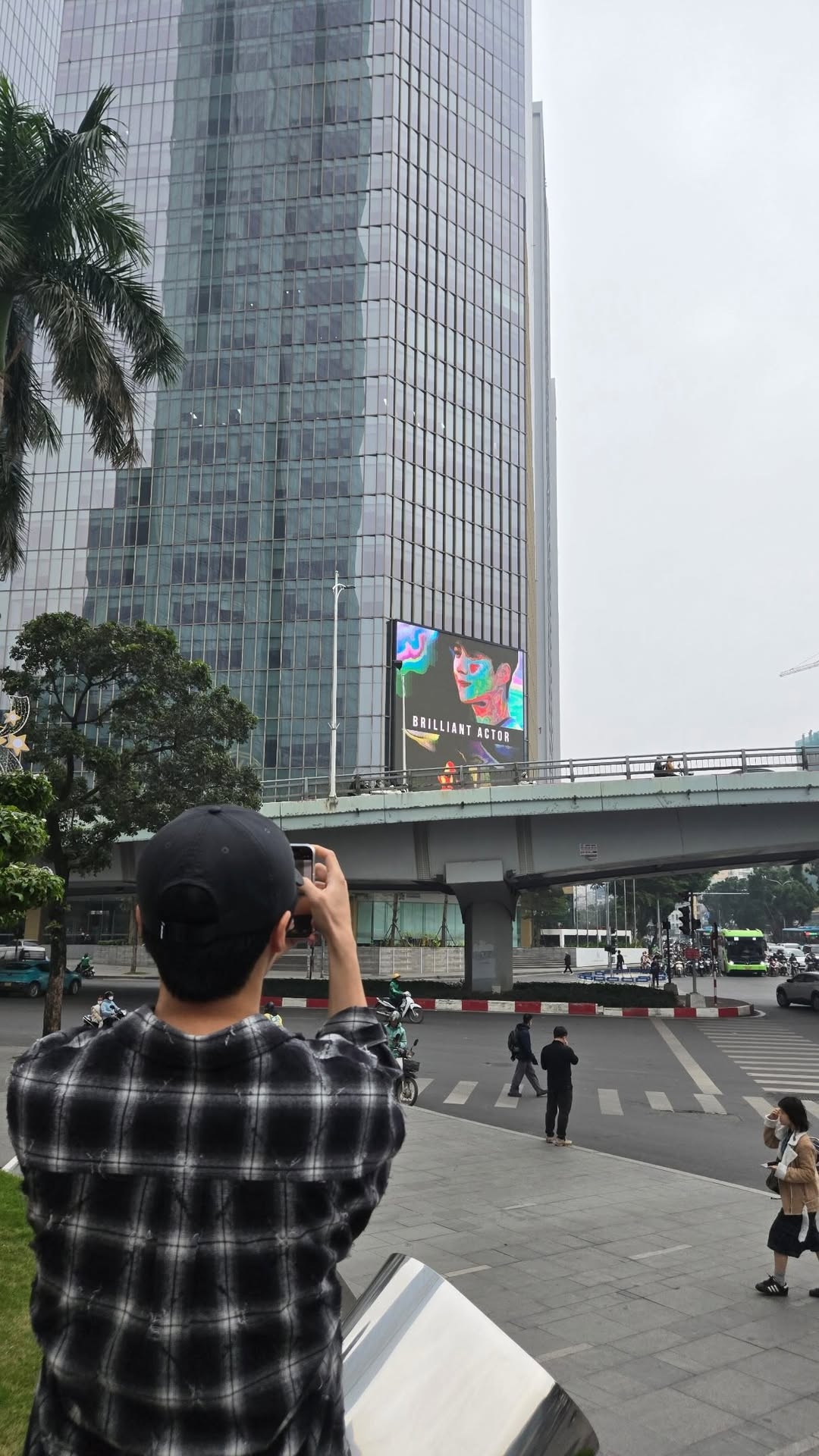Recent activity shot of Kim Seonho