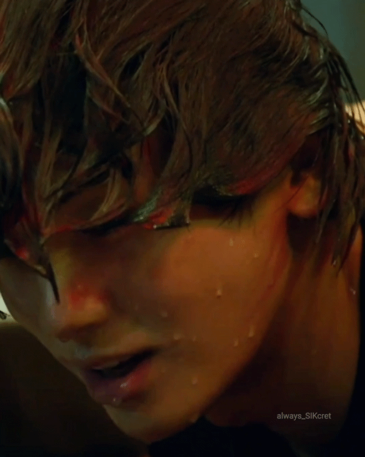 Behind-the-scenes cut of Park Hyungsik