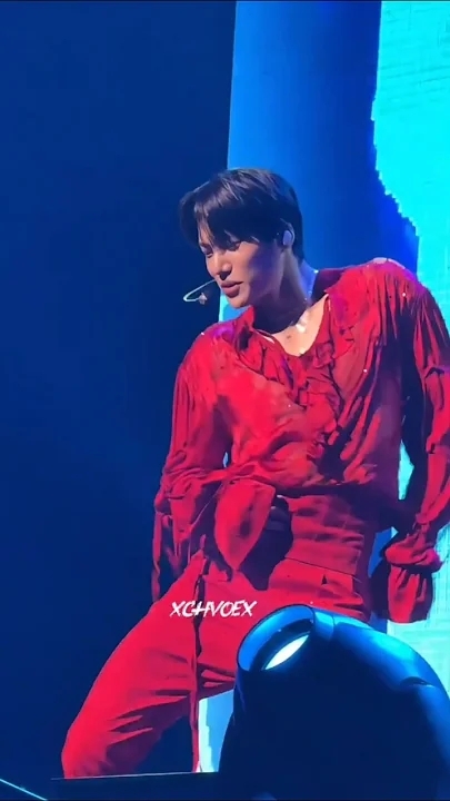 Gambar latar KAI rekomendasi fandom Choeaedol Celeb